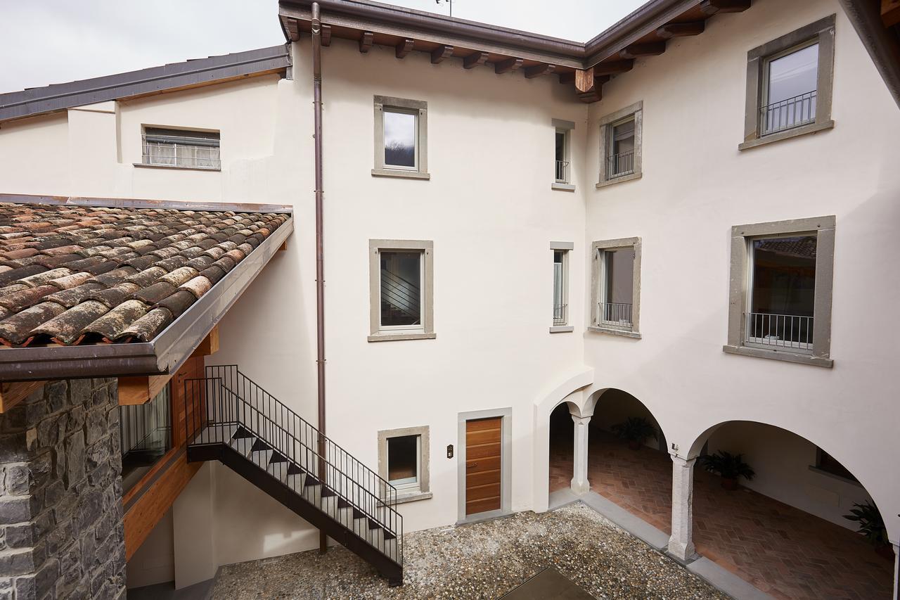 Bed and Breakfast Palazzo Eleonora Monasterolo del Castello Exterior foto